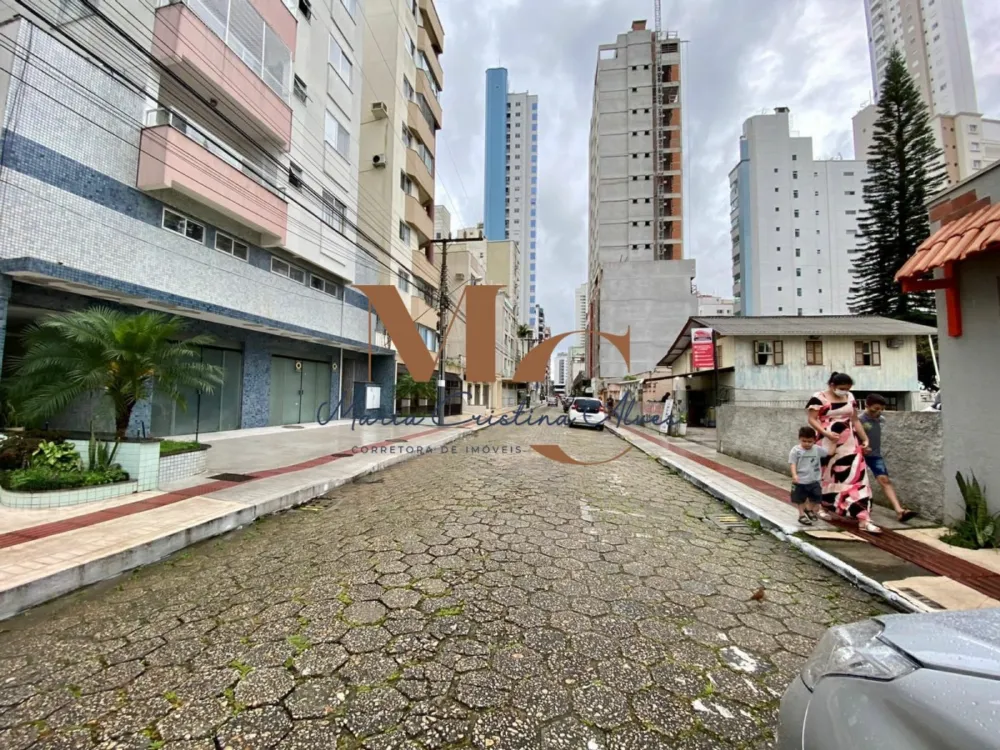 Apartamento 3 quartos para Venda no bairro Centro em Balneário Camboriú