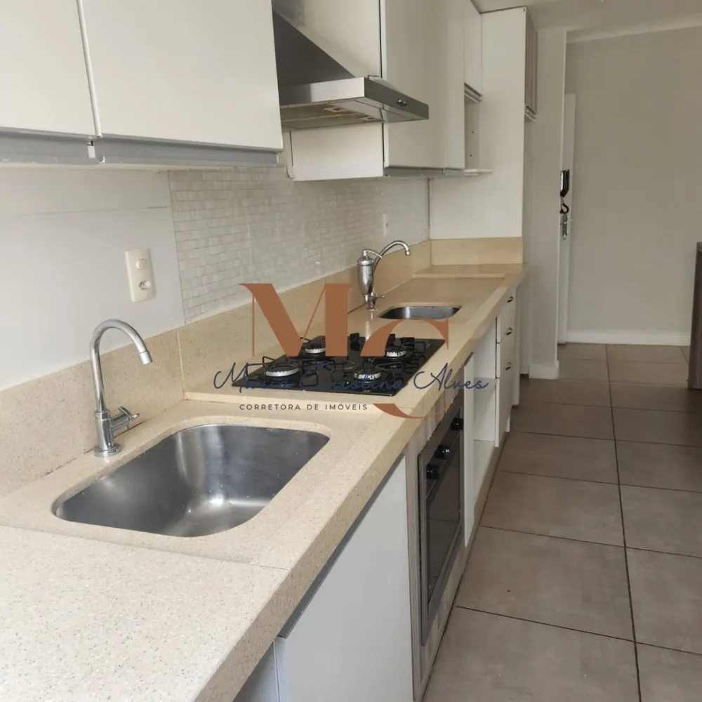 APARTAMENTO À VENDA – CONDOMÍNIO MARIA HELENA | BAIRRO CEDROS – CAMBORIÚ