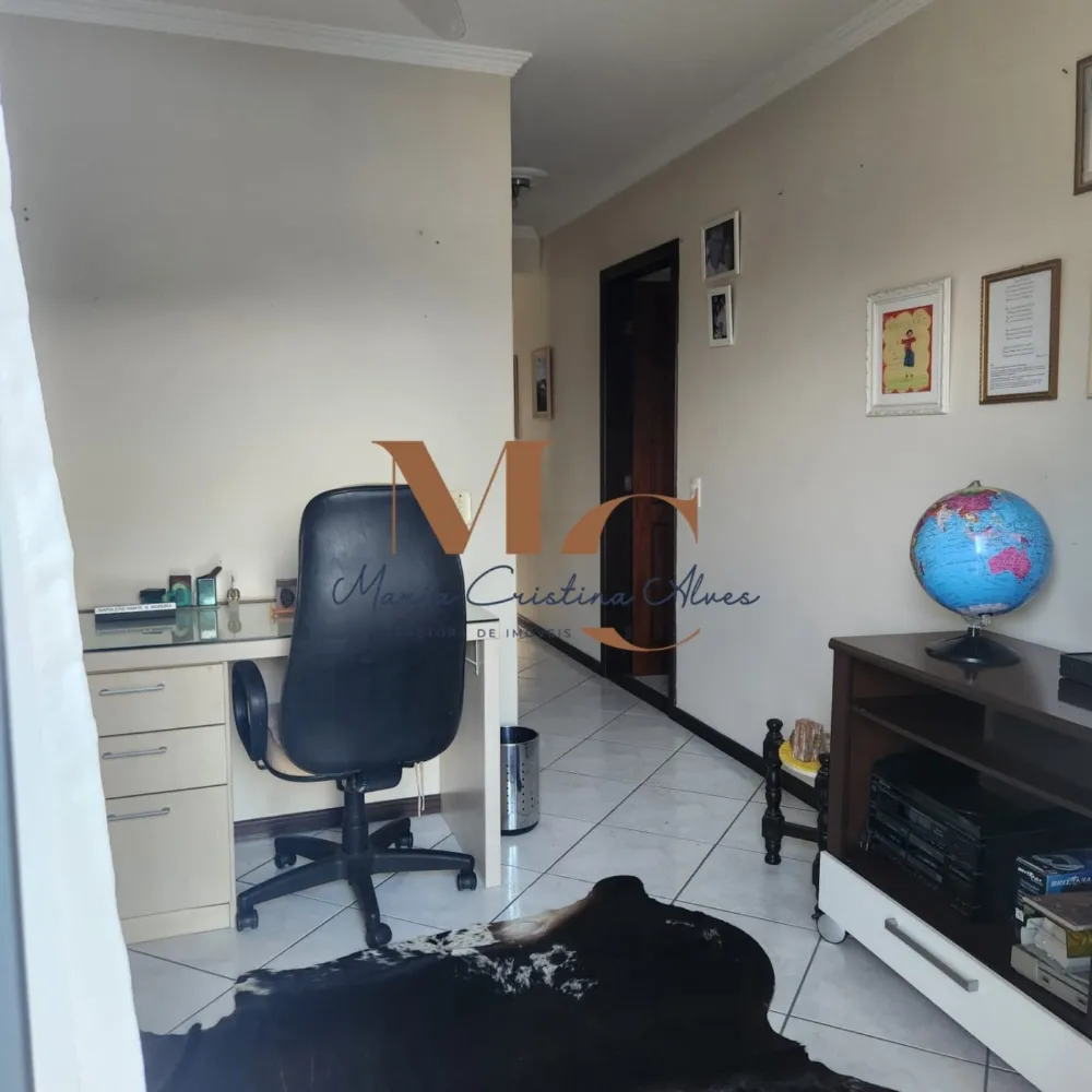 Sobrado 3 quartos para Venda no bairro Centro em Balneário Camboriú