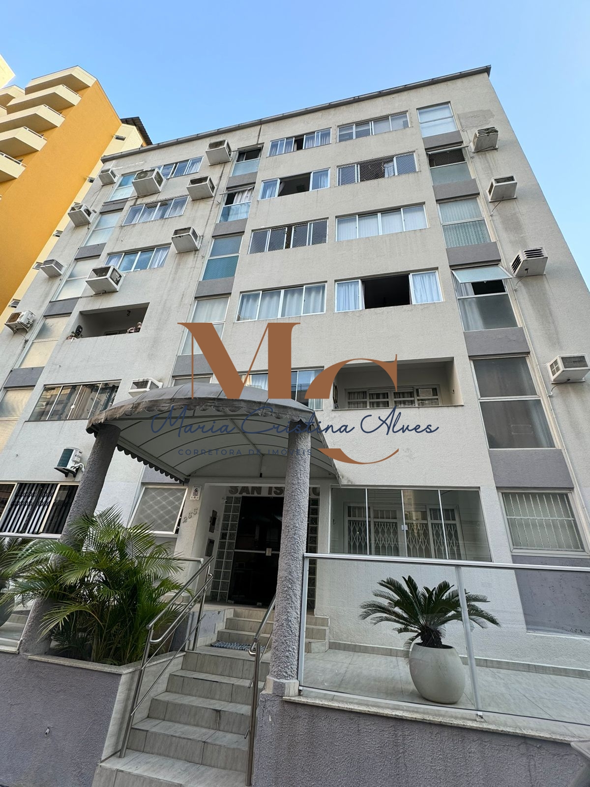 Apartamento 2 quartos para Venda no bairro Pioneiros em Balneário Camboriú