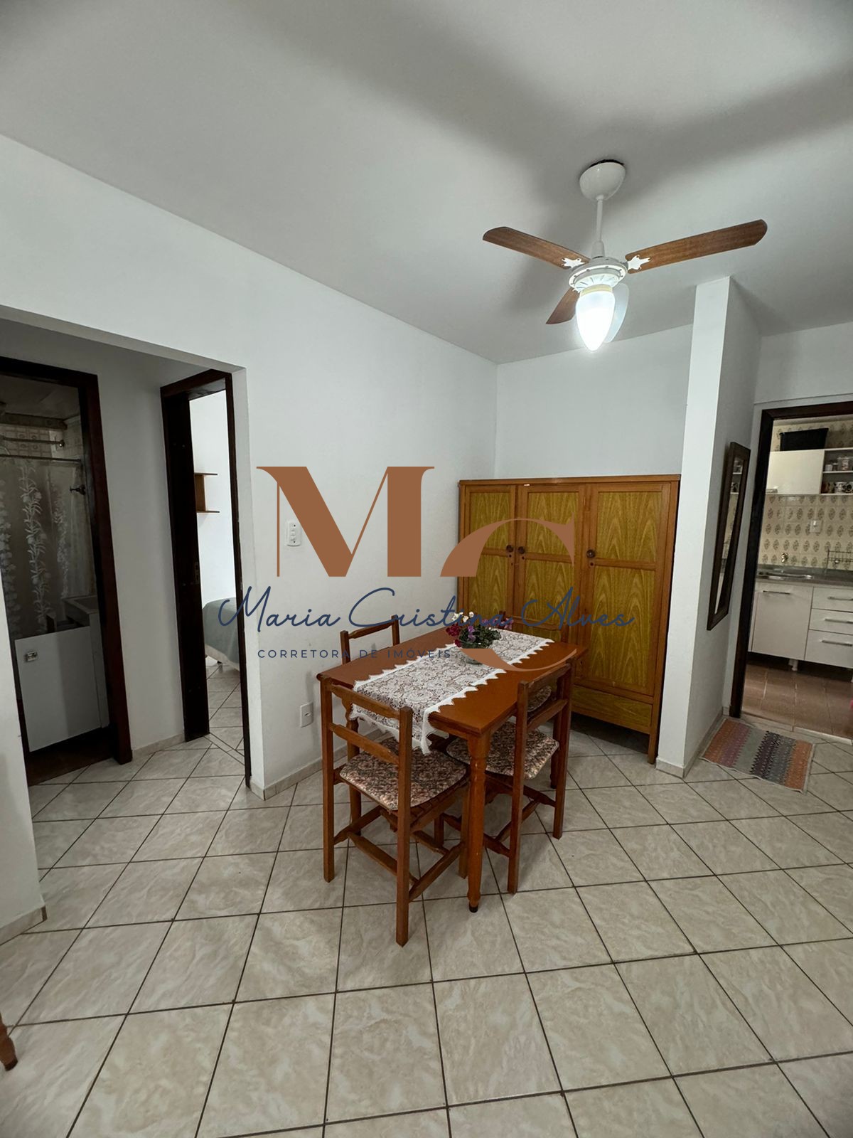 Apartamento 2 quartos para Venda no bairro Pioneiros em Balneário Camboriú
