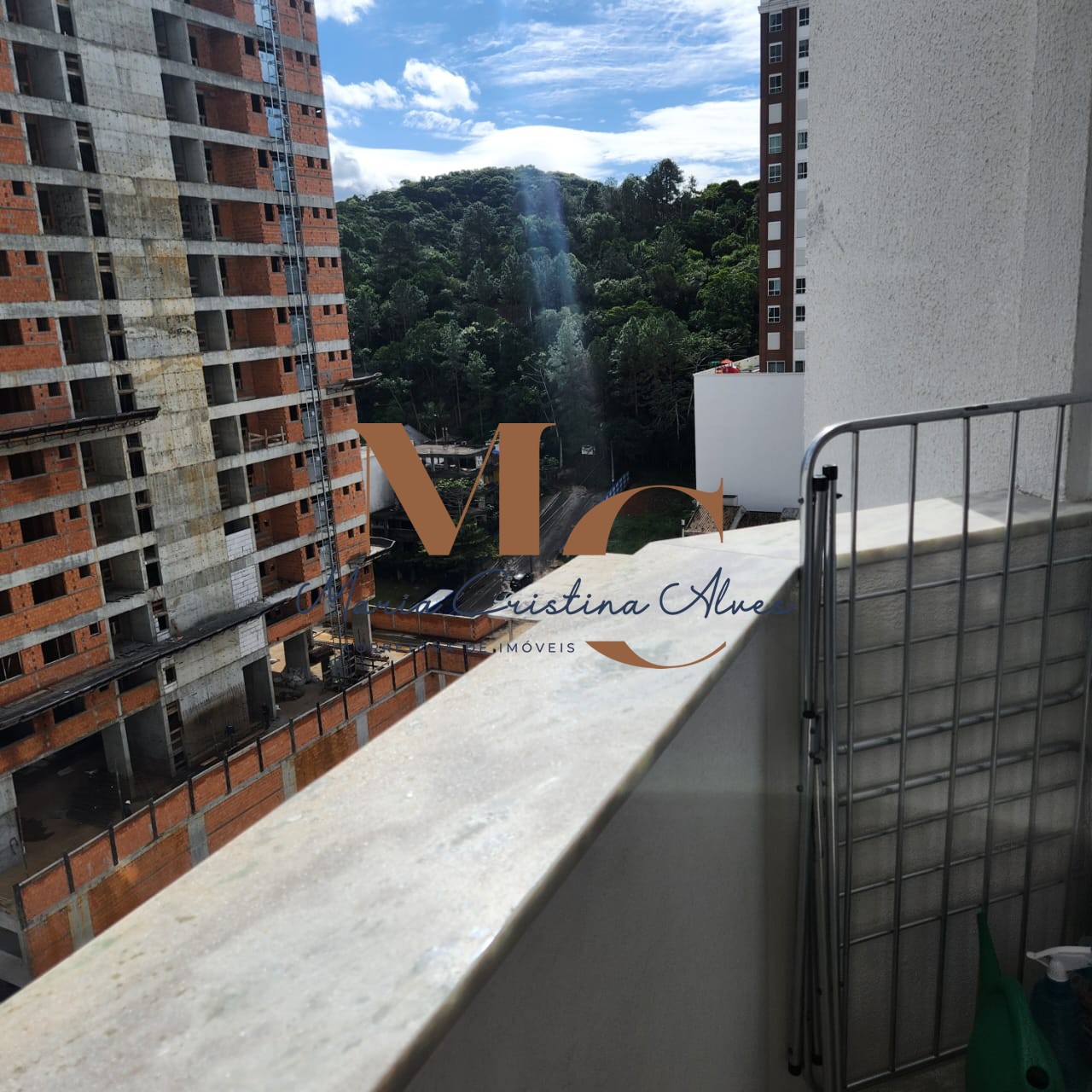 Apartamento 2 quartos para Venda no bairro Pioneiros em Balneário Camboriú