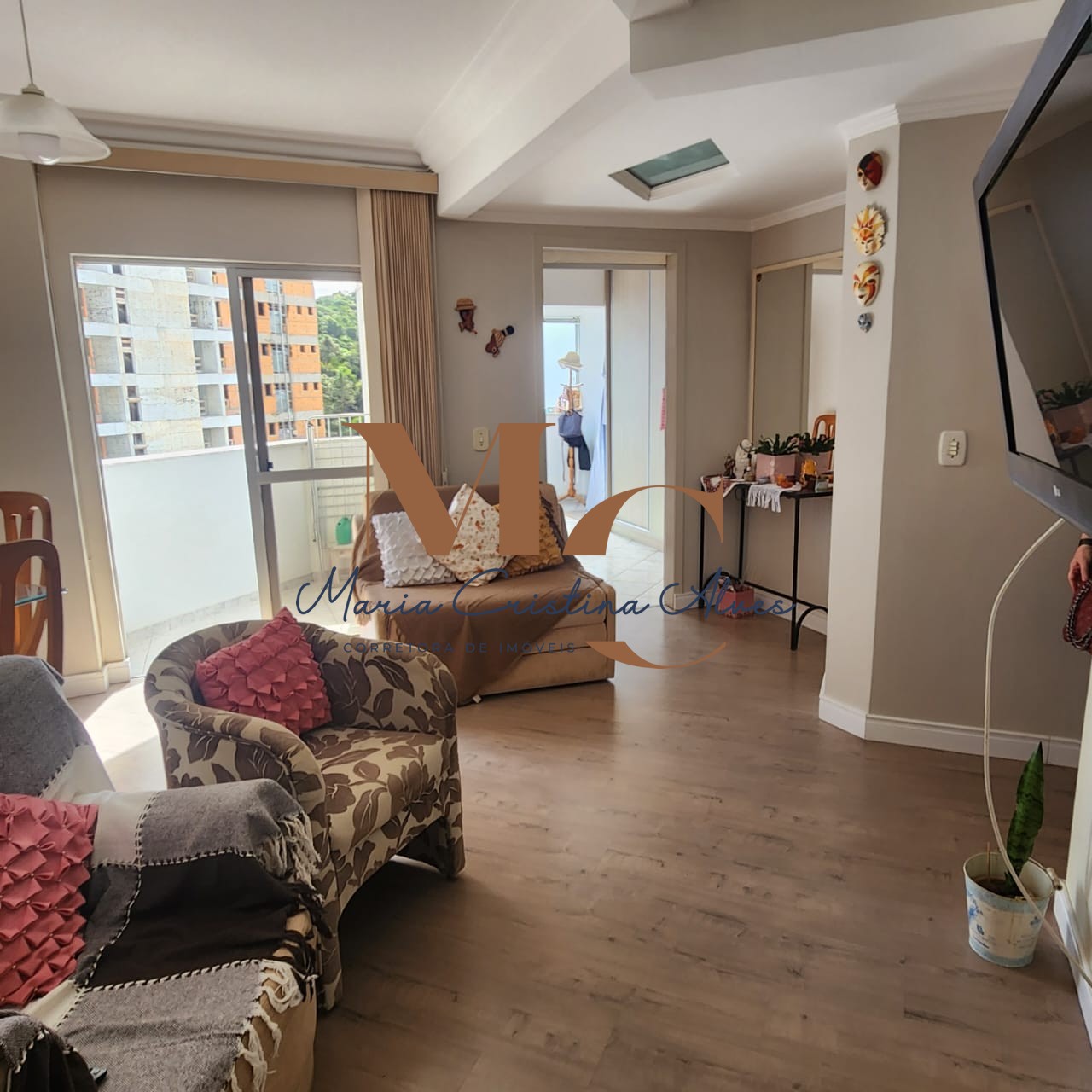 Apartamento 2 quartos para Venda no bairro Pioneiros em Balneário Camboriú