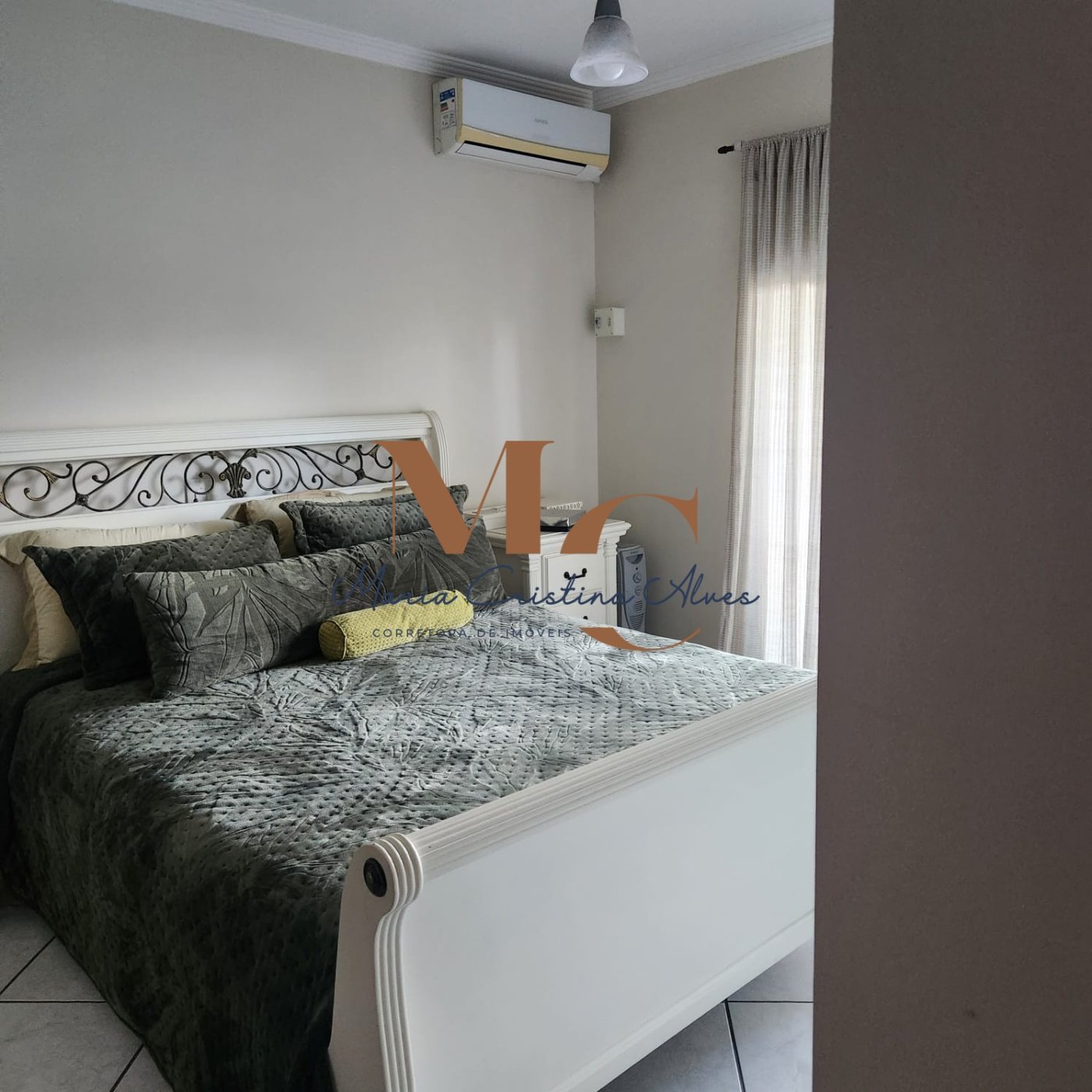 Sobrado 3 quartos para Venda no bairro Centro em Balneário Camboriú