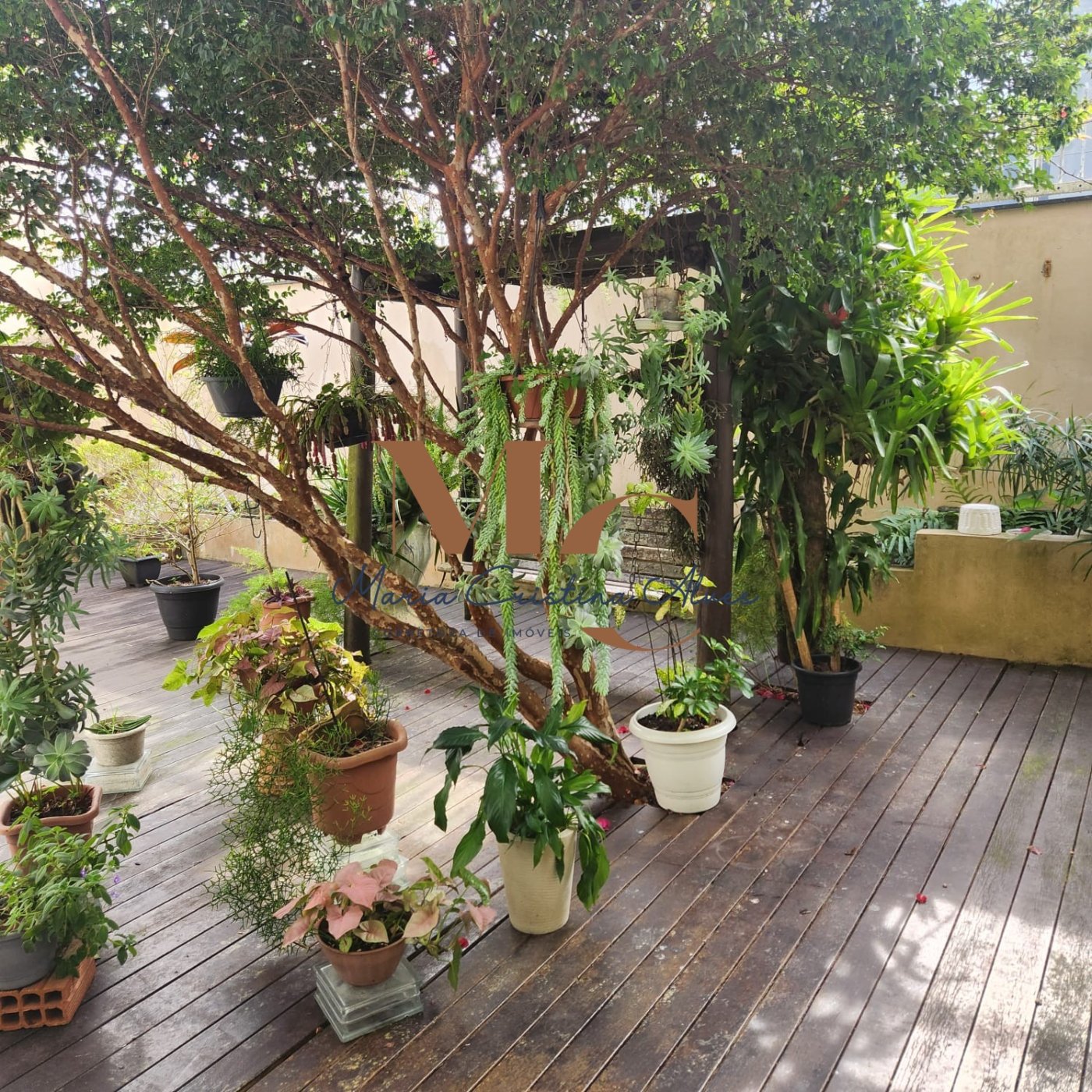 Sobrado 3 quartos para Venda no bairro Centro em Balneário Camboriú