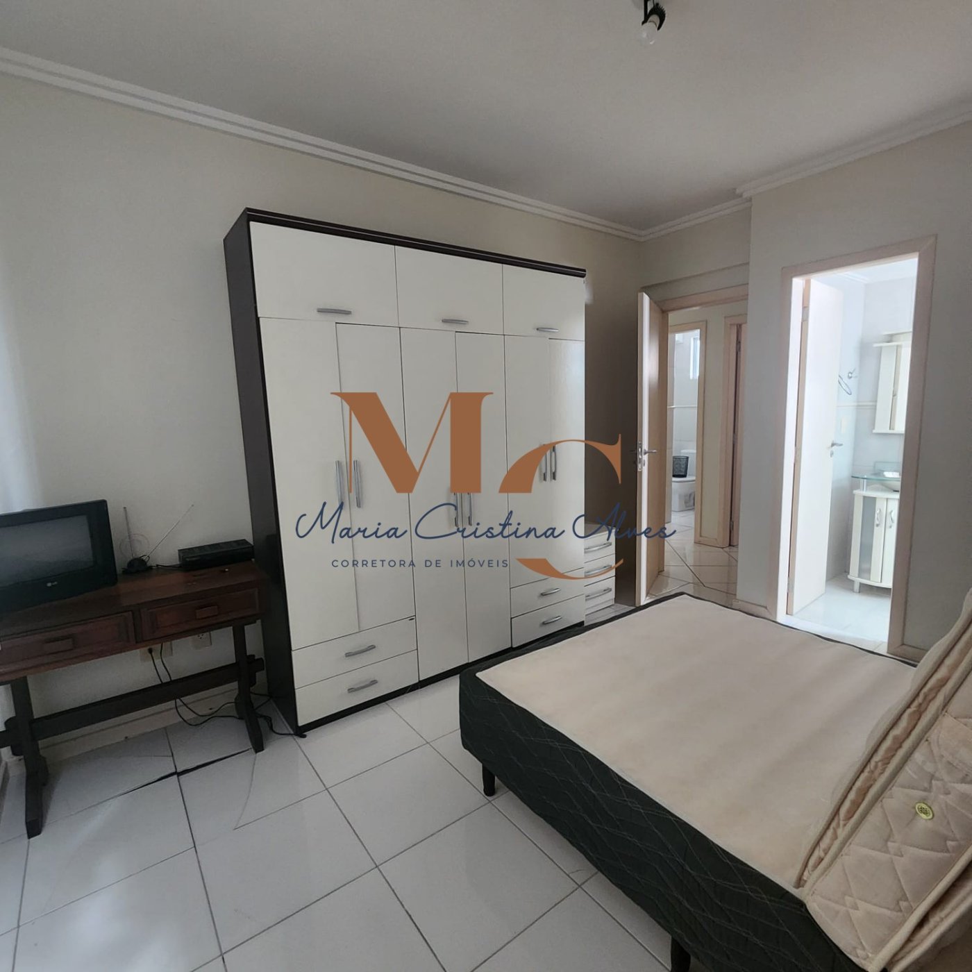 Apartamento 2 quartos para Venda no bairro Pioneiros em Balneário Camboriú