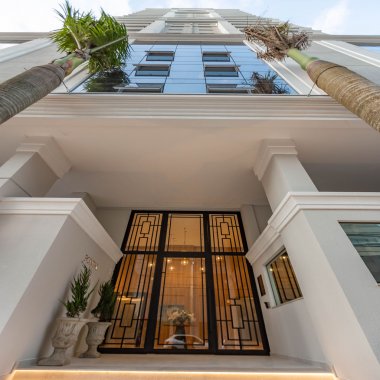 Apartamento no bairro pioneiros com vista para o mar